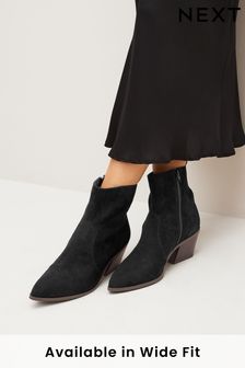 Black Forever Comfort® Cowboy / Western Ankle Boots (D63897) | €58