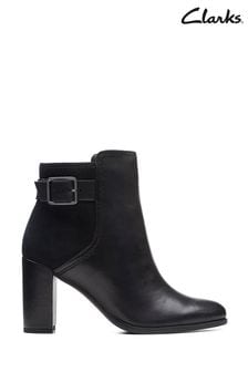 Черный - Замшевые ботинки с пряжкой Clarks Freva85 (D68101) | €72