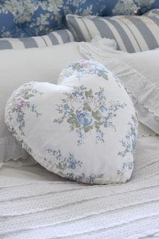 Shabby Chic by Rachel Ashwell® Rose Blossom Aqua Heart Cushion (D70744) | €27