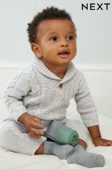 Grau - Baby Strampler mit Zopfstrickmuster (0 Monate bis 2 Jahre) (D72909) | 16 € - 18 €