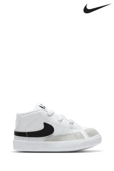 Nike White/Black Blazer Mid 77 Crib Baby Trainers (D80149) | €40