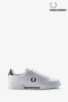 حذاء رياضي جلد أبيض B722 من Fred Perry (D82017) | 609 د.إ