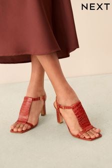 Red Signature Leather T-Bar Sandals (D84031) | 47 €