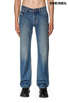 Diesel Larkee Straight Fit Jeans (D87857) | €72