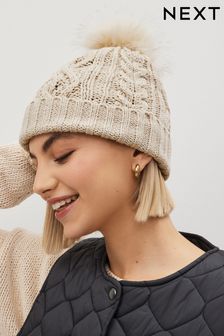 乳白色閃爍 - 麻花針織毛球帽 (D88916) | NT$450