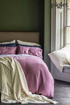 Piglet in Bed Raspberry Linen Duvet Cover (D97084) | $221 - $341