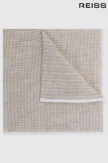 Reiss Oatmeal Fermo Linen Puppytooth Pocket Square (D97799) | €58