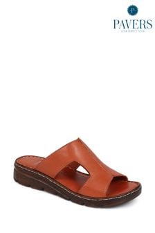 棕色 - Pavers Leather Slip On Sandals (E02994) | NT$1,870