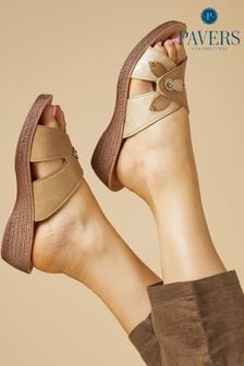 Natural - Pavers Comfortable Button Detail Sandals (E03033) | kr510