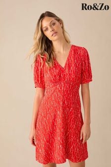 Ro&Zo Red Dash Print Shirred Shoulder Short Dress