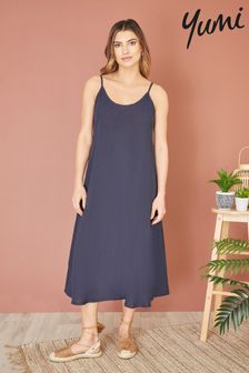 Niebieski - Letnia sukienka midi Yumi z włoskiego lnu o luźnym kroju (E21138) | 315 zł