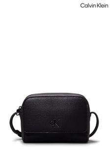 Gris - Calvin Klein Minimal Monogram Camera Bag (E24390) | 127 €