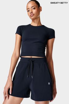 Sweaty Betty Black Explorer 5.5" Shorts (E25335) | SGD 116