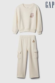 Кремовый - Gap Varsity Crew Neck Sweatshirt & Jogger Set (6mths-5yrs) (E88735) | €40