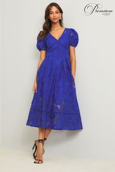 Kobaltová modř - Luxusní midi šaty Lipsy z vypalované látky se širokou sukní a páskem (K10627) | 3 065 Kč