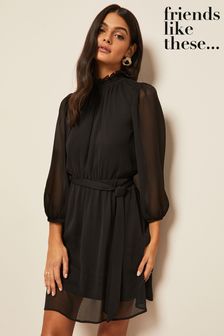 Noir - Friends Like These Mini robe en mousseline à col montant (K35840) | €23