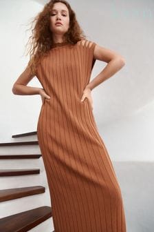 leem Brown Shoulder Cut-Out Knitted Dress (K50886) | €77