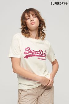 לבן - חולצת טי עם עיטור לוגו בסגנון וינטג' של Superdry (K74800) | ‏151 ‏₪