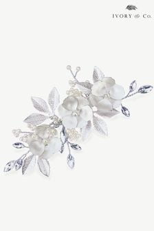 Ivory & Co Silver Gardenia Crystal And Pearl Enamelled Floral Clip (K82811) | €70