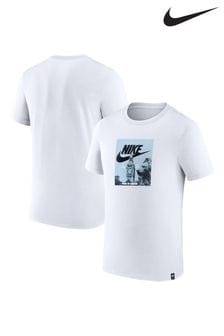 Nike White Chelsea Photo T-Shirt (K82841) | kr428
