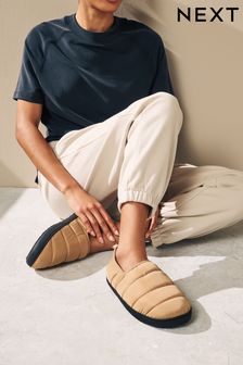 Camel Water Repellent Quilted Shoot Slippers (K86490) | HK$221