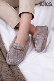 Totes Ladies Herringbone Velour Moccasin With Fur Cuff & Bow Detail