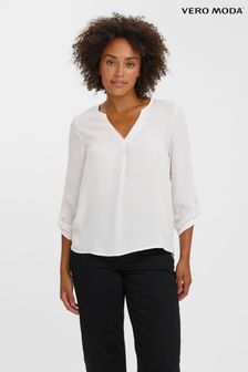 Weiß - Vero Moda Bluse in Relaxed Fit mit eingekerbtem Ausschnitt (L52198) | 40 €