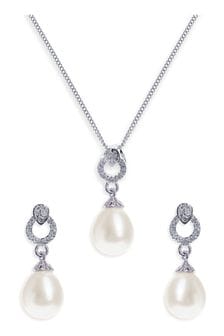 Ivory & Co Silver Stockholm Crystal and Pearl Classic Drop Pendant Set (L65414) | 46 €