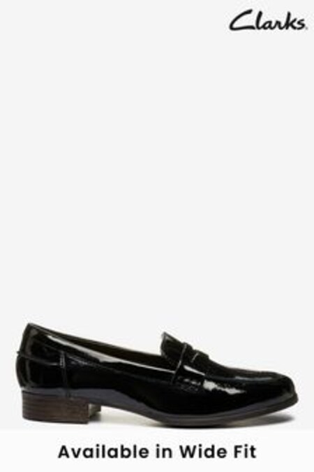 Clarks Black Pat Hamble Wide Fit Loafer Shoes (M02488) | 94 €