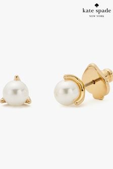 Kolczyki wkrętki Kate Spade New York z perłą oprawioną w trzy krapy (M04941) | 220 zł