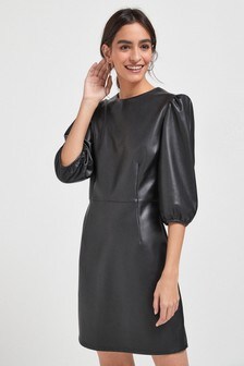 Robe en similicuir à manches volumineuses