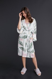 Lightweight Robe