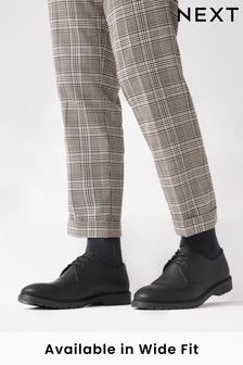 Čierna - Klasický strih - Šnurovacie derby topánky so vzorovanou podrážkou (M10898) | €35