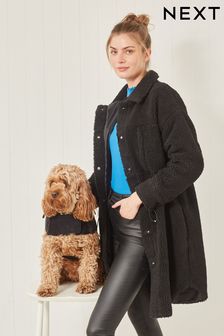 Czarny - Przytulny coatigan ze sztucznego kożuszka (M13591) | 148 zł