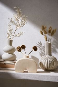 Set of 3 Natural Sculptural Ceramic Mini Vases (M23556) | OMR9