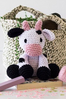 Hooked White Make Your Own Cow Crochet Kit (M23898) | 13 €