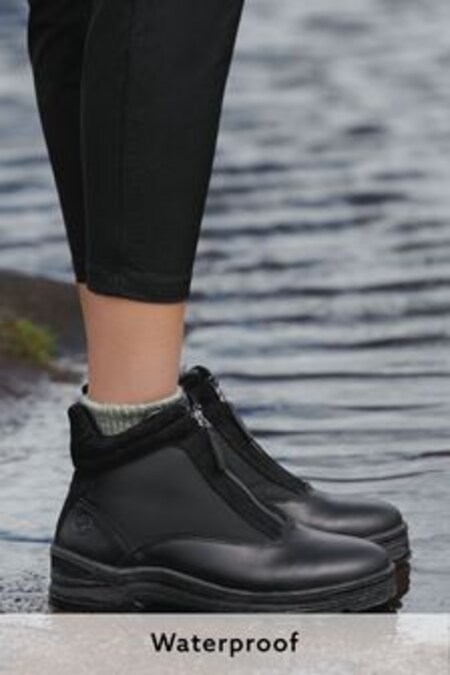 Black Waterproof Signature Front Zip Hiker Boots (M25325) | 63 €