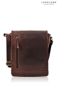 Bolso messenger mediano de cuero marrón Keswick de Lakeland Leather (M34274) | 86 €