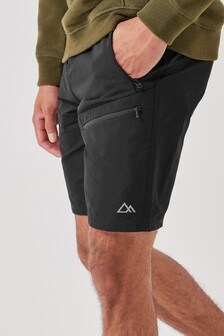 Black Shower Resistant Active Shorts With Stretch (M34440) | €36