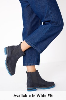 Forever Comfort® Chunky Casual Chelsea Boots