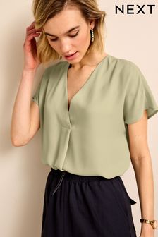 Sage Green Short Sleeve Overhead Top (M43559) | AED80