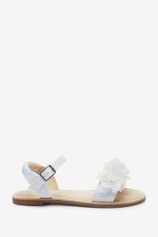 Ivory White Corsage Flower Occasion Sandals (M43878) | €9 - €12