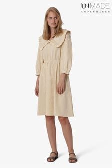 Unmade Copenhagen Nivi Kleid mit Rüschenkragen, Gelb (M45363) | 38 €