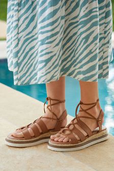 Tan Brown Forever Comfort® Leather Lace-Up Flatforms (M55758) | €46