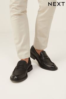 Czarny - Pantofle pensówki (M73247) | 104 zł