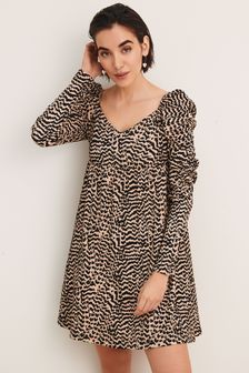 Коричневый с тигровым принтом  - Платье мини с длинными пышными рукавами (M74067) | 21 030 тг
