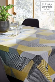 Catherine Lansfield Ochre Yellow Larsson Geo Table Cloth (M83699) | 28 € - 34 €