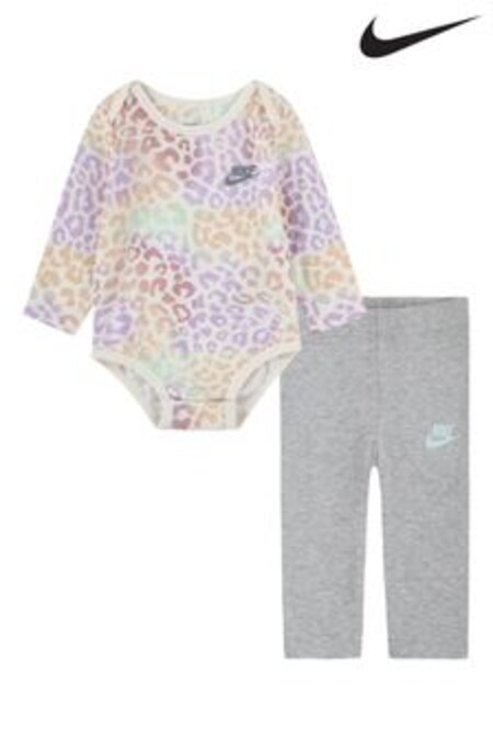 Nike Grey Baby Animal Bodysuit Set (M86934) | 38 €