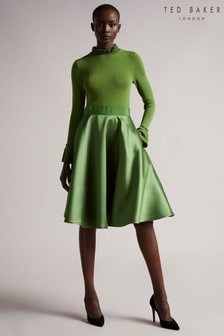 Vestido verde con falda de corte amplio y diseño de punto Zadi de Ted Baker (M93992) | 240 €