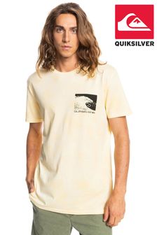 חולצת טי קצרה של Quiksilver בצהוב (M94011) | ‏149 ₪